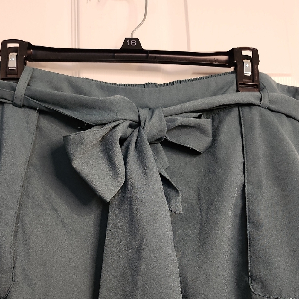 A New Day High Waist Teal Shorts with Bow. - Picture 2 of 9